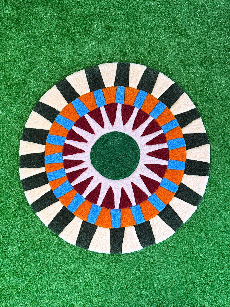 Spectra Pastel Daisy Handmade Tufted Rug & Wall Art