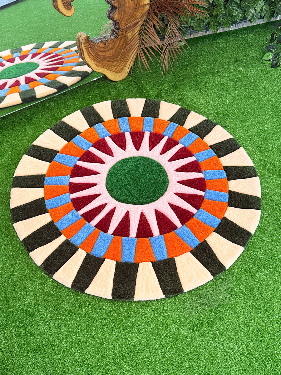 Spectra Pastel Daisy Handmade Tufted Rug & Wall Art
