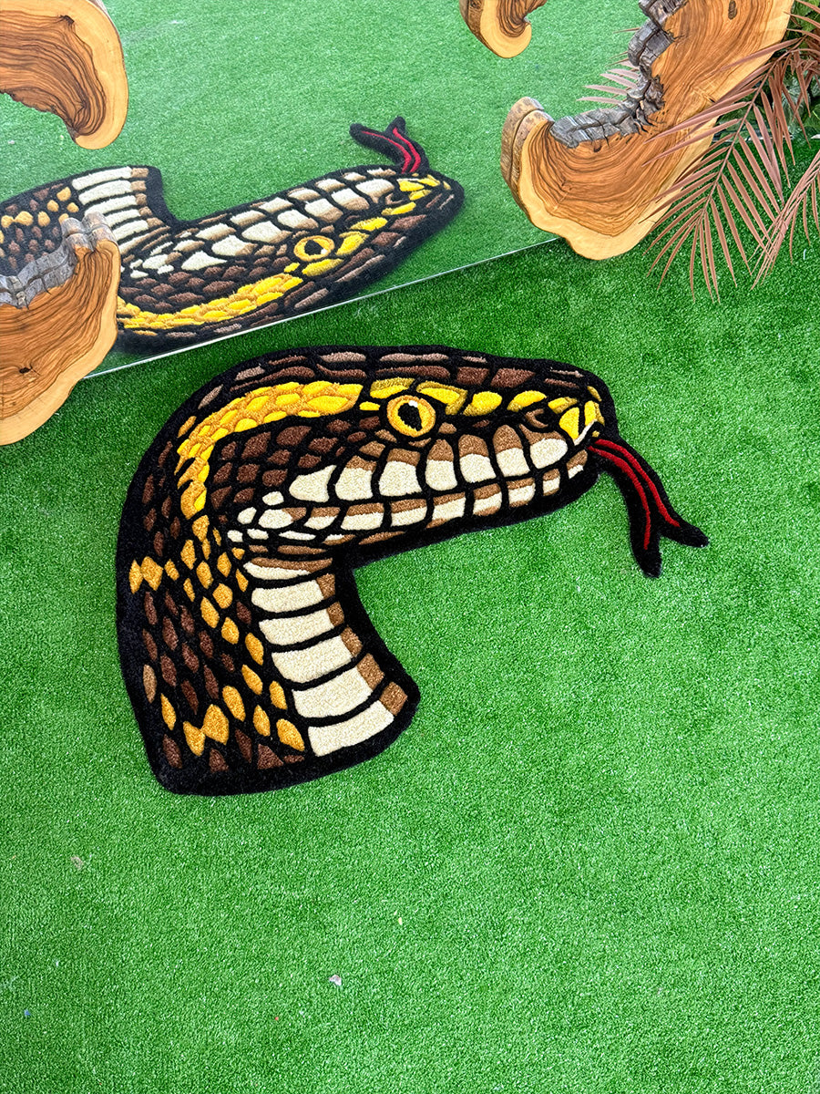 Hydra Snake Head Handmade Tufted Rug & Wall Art